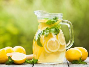 lemon-in-jug